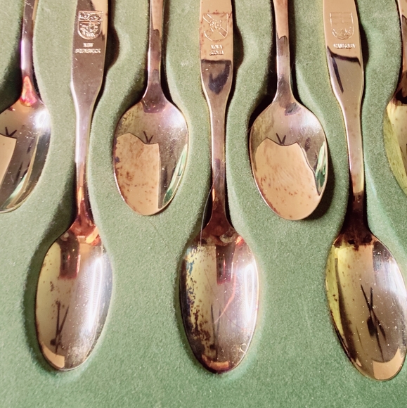 ✔️Canadian gold plated spoon collection Vintage - Picture 5 of 10